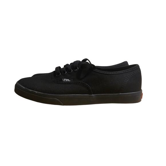 Vans Authentic Lo Pro Triple Black Size 5.5 US Women's Skateboarding - Picture 2 of 7